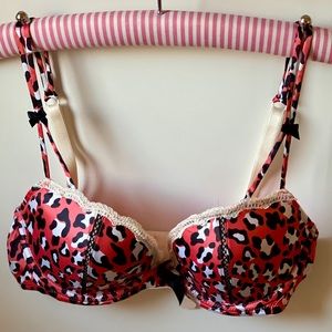 NWT Victoria’s Secret Sexy Little Things Bra